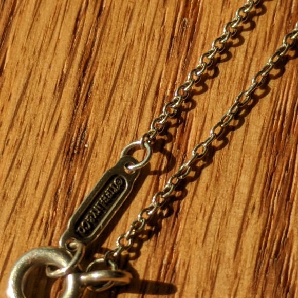 Tiffany & Co. Daisy key and chain. - Picture 4 of 6